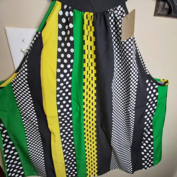 💢SOLD💢Multicolor Halter Neck Top - Picture 3 of 8